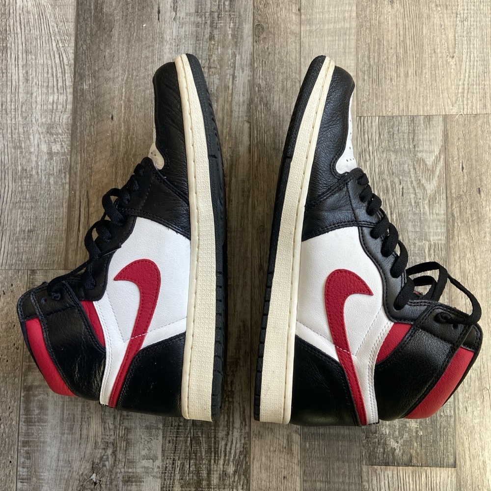 Jordan retro 1 High gym red